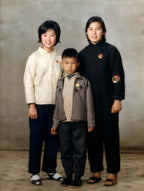 Retouched and colorized photo - nostalgic family storytelling